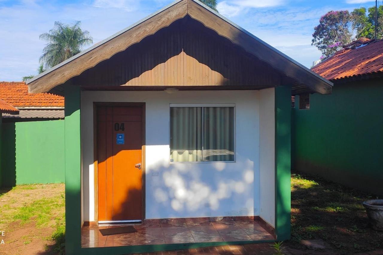 Pousada Recanto Das Maritacas Brotas Exterior photo
