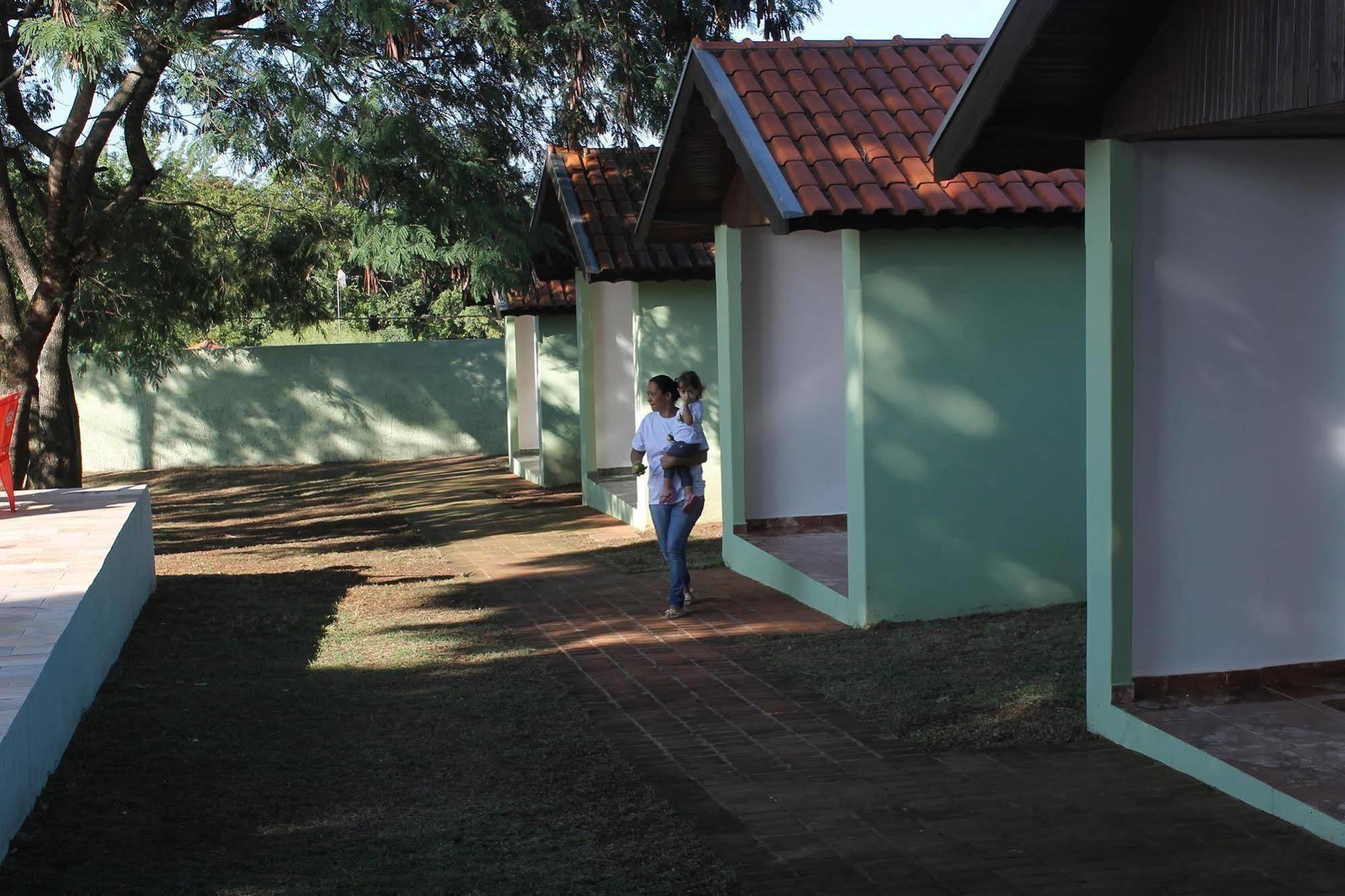 Pousada Recanto Das Maritacas Brotas Exterior photo
